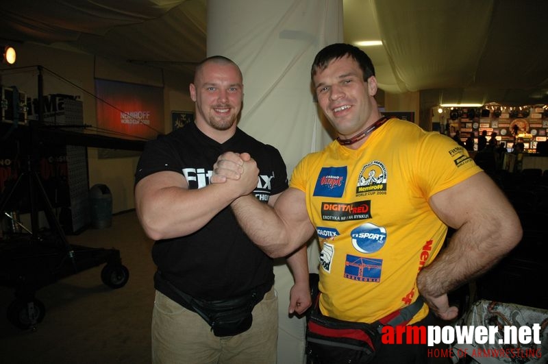 Nemiroff 2008 - Day 2 - Right hand # Armwrestling # Armpower.net