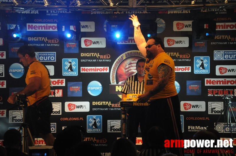 Nemiroff 2008 - Day 2 - Right hand # Siłowanie na ręce # Armwrestling # Armpower.net