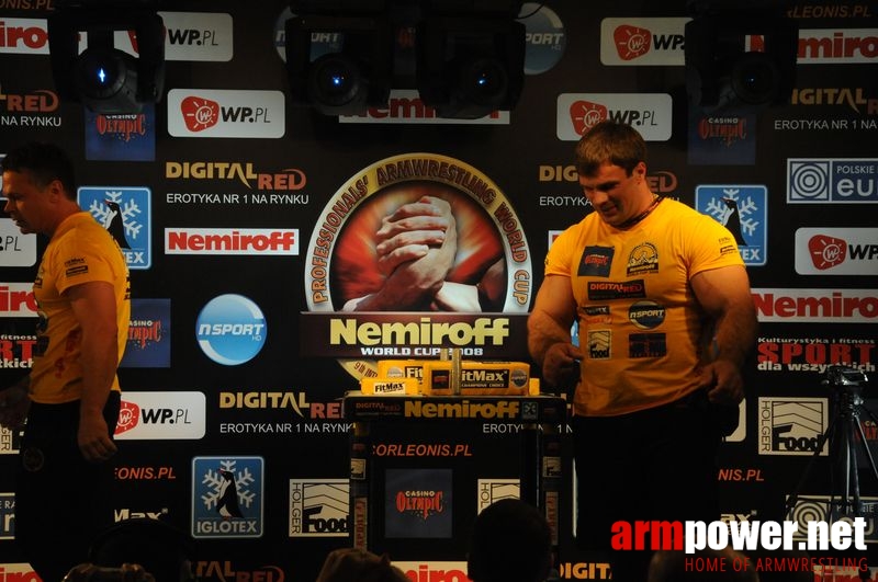 Nemiroff 2008 - Day 2 - Right hand # Armwrestling # Armpower.net
