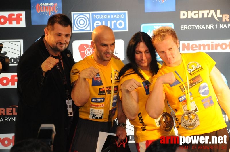 Nemiroff 2008 - Day 2 - Right hand # Siłowanie na ręce # Armwrestling # Armpower.net