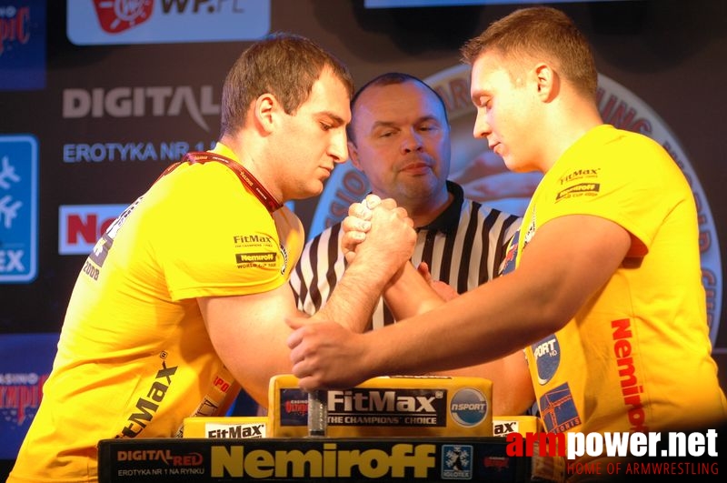 Nemiroff 2008 - Day 2 - Right hand # Armwrestling # Armpower.net