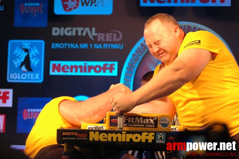 Nemiroff 2008 - Day 2 - Right hand # Armwrestling # Armpower.net