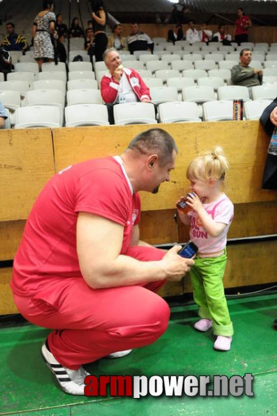 Euroarm 2009 - Day 2 # Armwrestling # Armpower.net