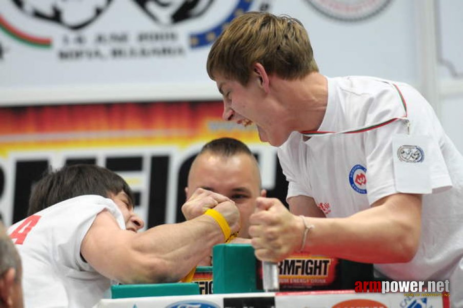 Euroarm 2009 - Day 2 # Armwrestling # Armpower.net