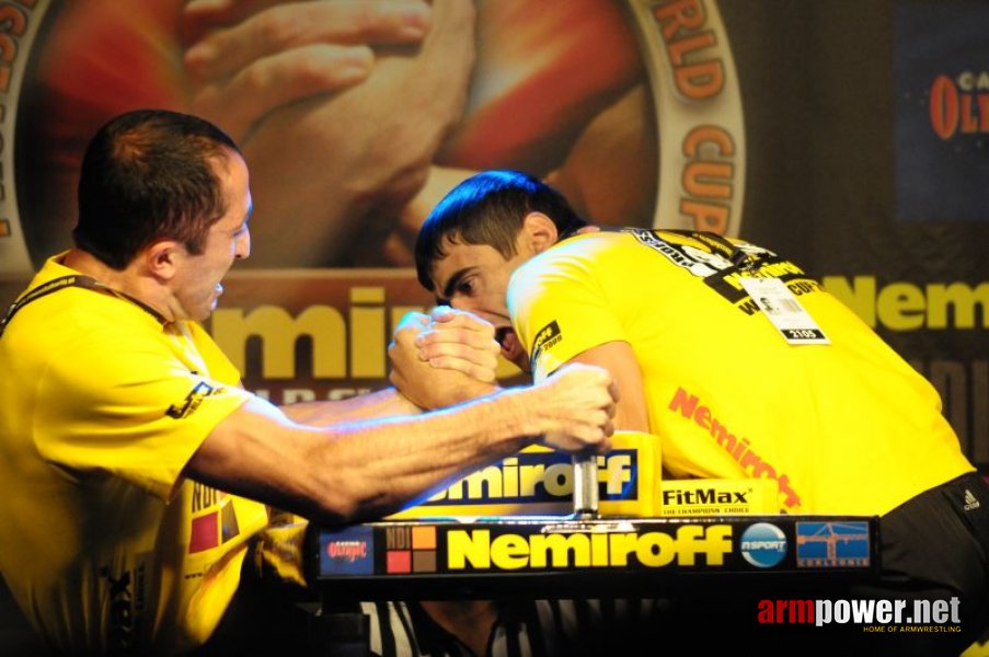 Nemiroff 2009 - Day 1 - Left hand # Armwrestling # Armpower.net