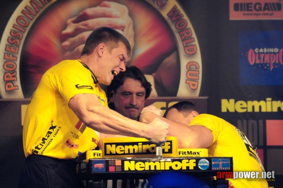 Nemiroff 2009 - Day 1 - Left hand # Aрмспорт # Armsport # Armpower.net