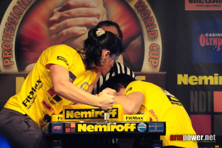 Nemiroff 2009 - Day 1 - Left hand # Armwrestling # Armpower.net