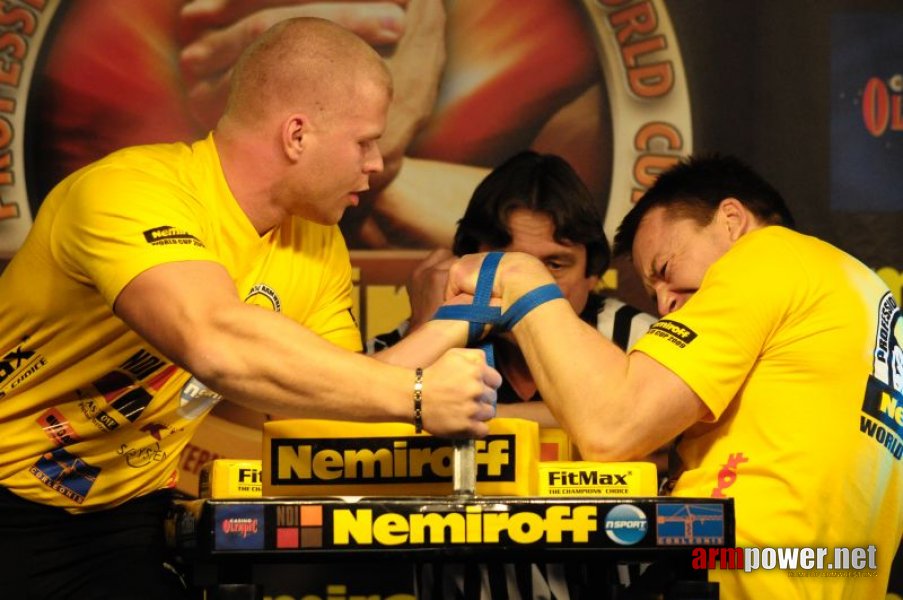 Nemiroff 2009 - Day 1 - Left hand # Aрмспорт # Armsport # Armpower.net