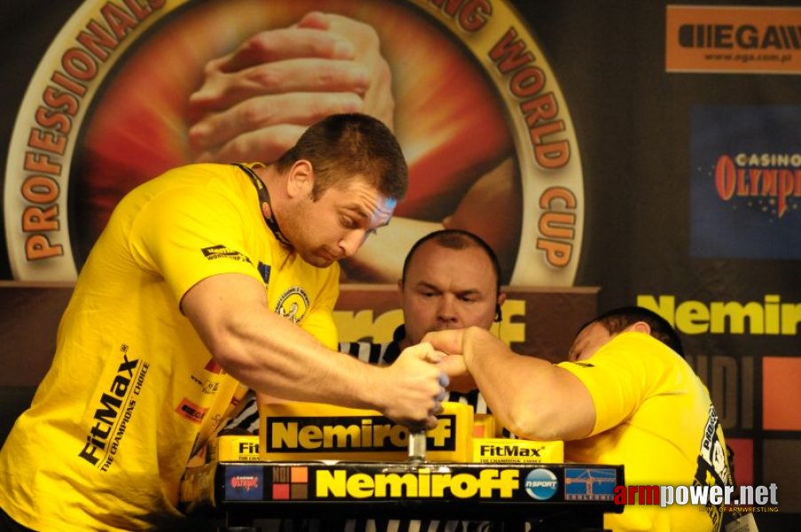 Nemiroff 2009 - Day 1 - Left hand # Aрмспорт # Armsport # Armpower.net