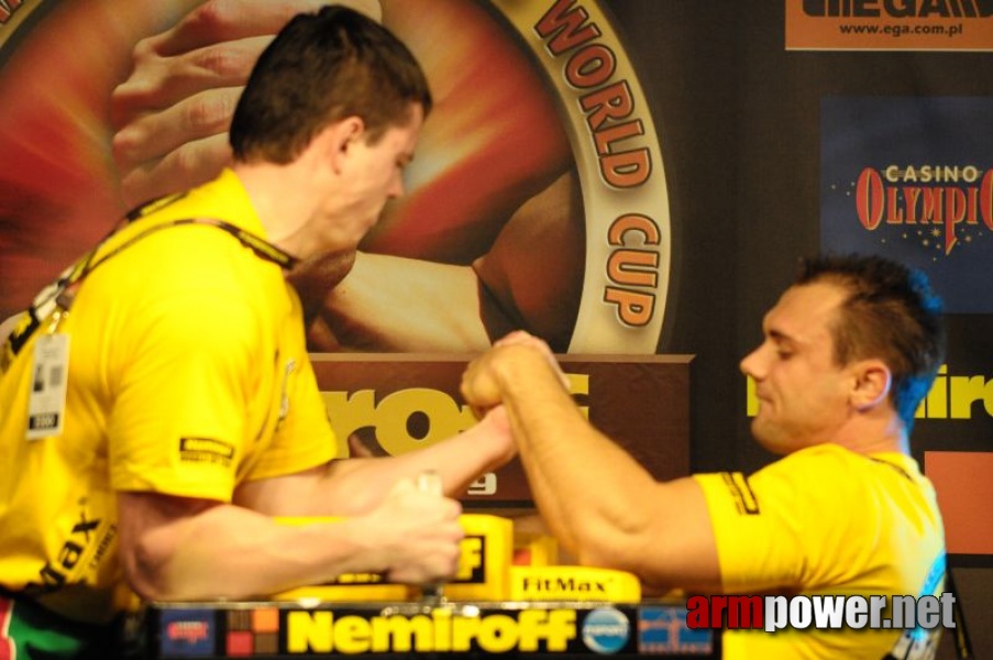 Nemiroff 2009 - Day 1 - Left hand # Armwrestling # Armpower.net