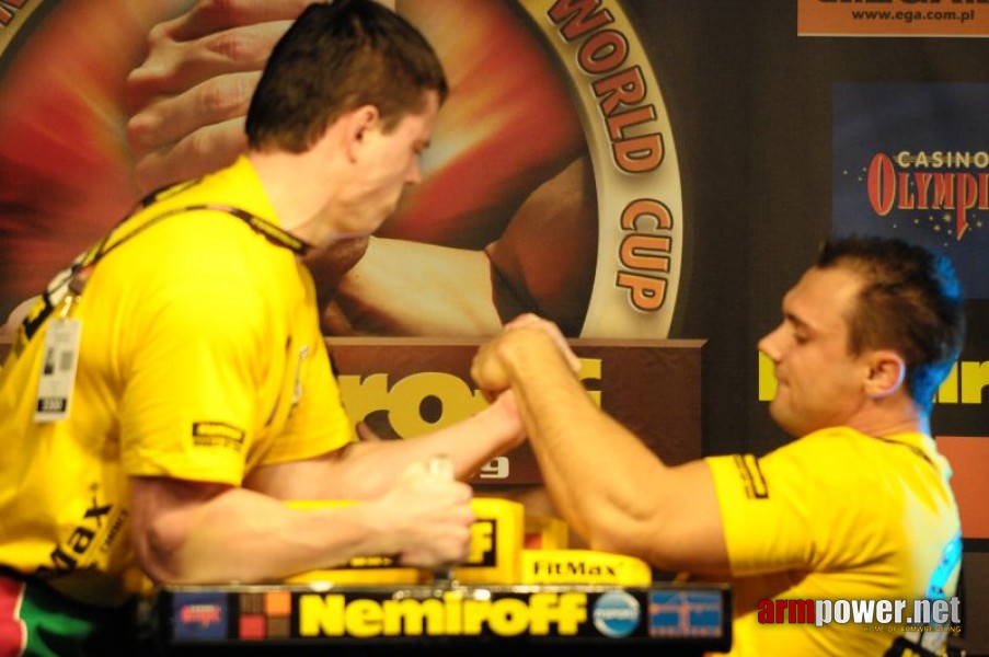 Nemiroff 2009 - Day 1 - Left hand # Aрмспорт # Armsport # Armpower.net