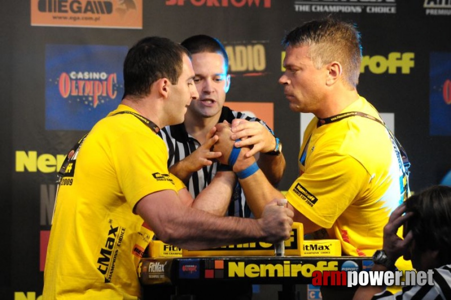 Nemiroff 2009 - Day 1 - Left hand # Armwrestling # Armpower.net