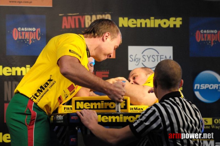 Nemiroff 2009 - Day 1 - Left hand # Aрмспорт # Armsport # Armpower.net