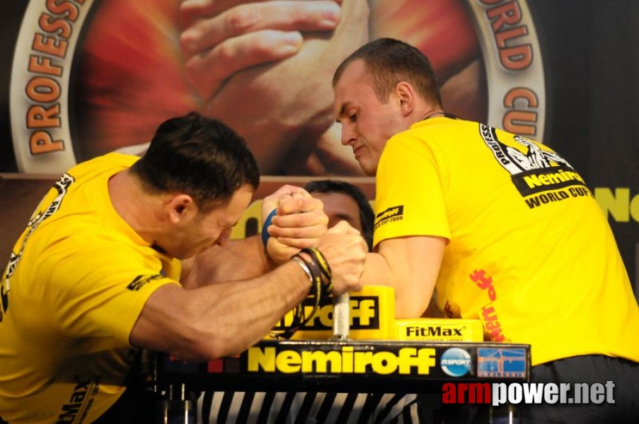 Nemiroff 2009 - Day 1 - Left hand # Aрмспорт # Armsport # Armpower.net