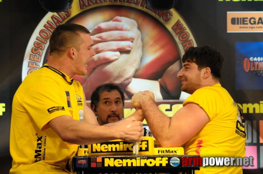 Nemiroff 2009 - Day 1 - Left hand # Armwrestling # Armpower.net