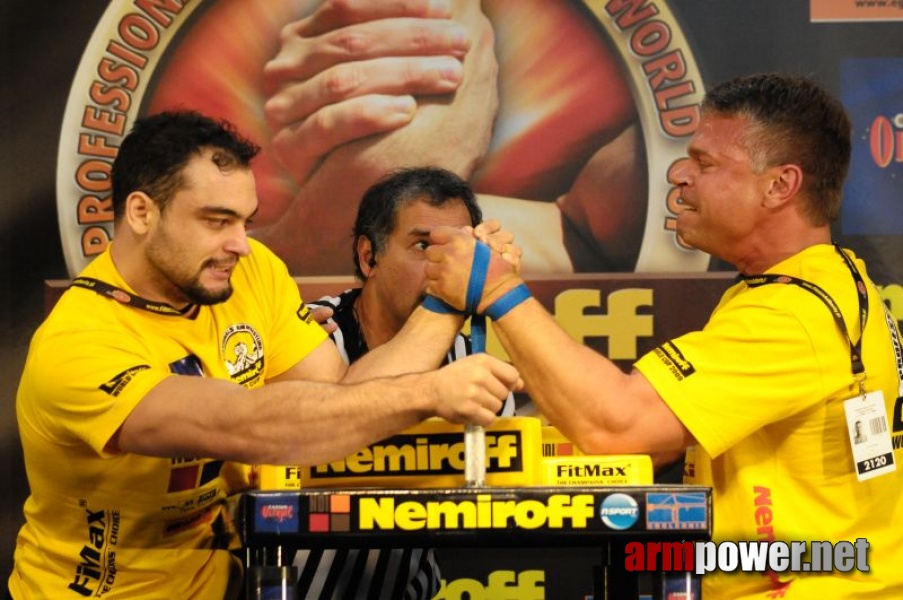 Nemiroff 2009 - Day 1 - Left hand # Armwrestling # Armpower.net