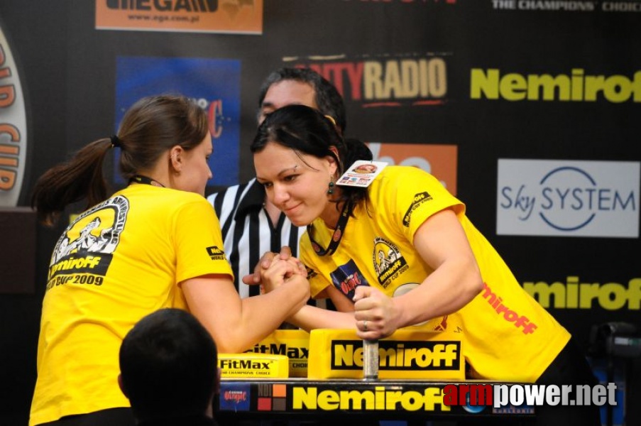 Nemiroff 2009 - Day 2 - Right hand # Siłowanie na ręce # Armwrestling # Armpower.net