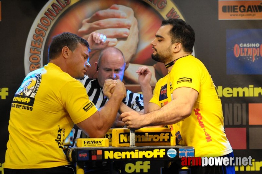 Nemiroff 2009 - Day 2 - Right hand # Siłowanie na ręce # Armwrestling # Armpower.net