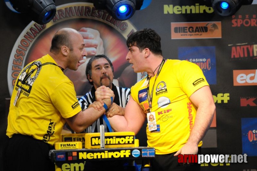 Nemiroff 2009 - Day 2 - Right hand # Siłowanie na ręce # Armwrestling # Armpower.net