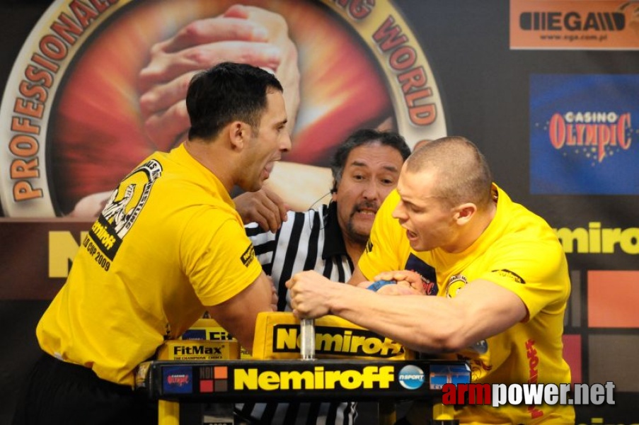 Nemiroff 2009 - Day 2 - Right hand # Siłowanie na ręce # Armwrestling # Armpower.net