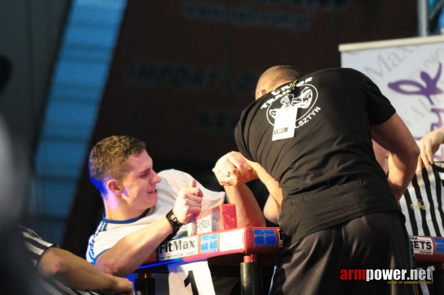 Puchar Polski 2009 - Lewa Reka # Siłowanie na ręce # Armwrestling # Armpower.net