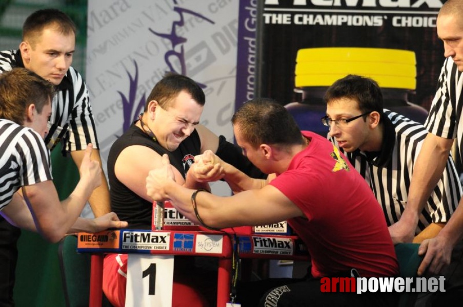 Puchar Polski 2009 - Prawa Reka # Siłowanie na ręce # Armwrestling # Armpower.net