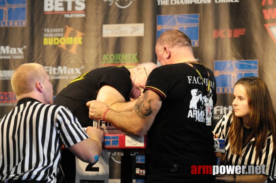 Puchar Polski 2009 - Prawa Reka # Siłowanie na ręce # Armwrestling # Armpower.net