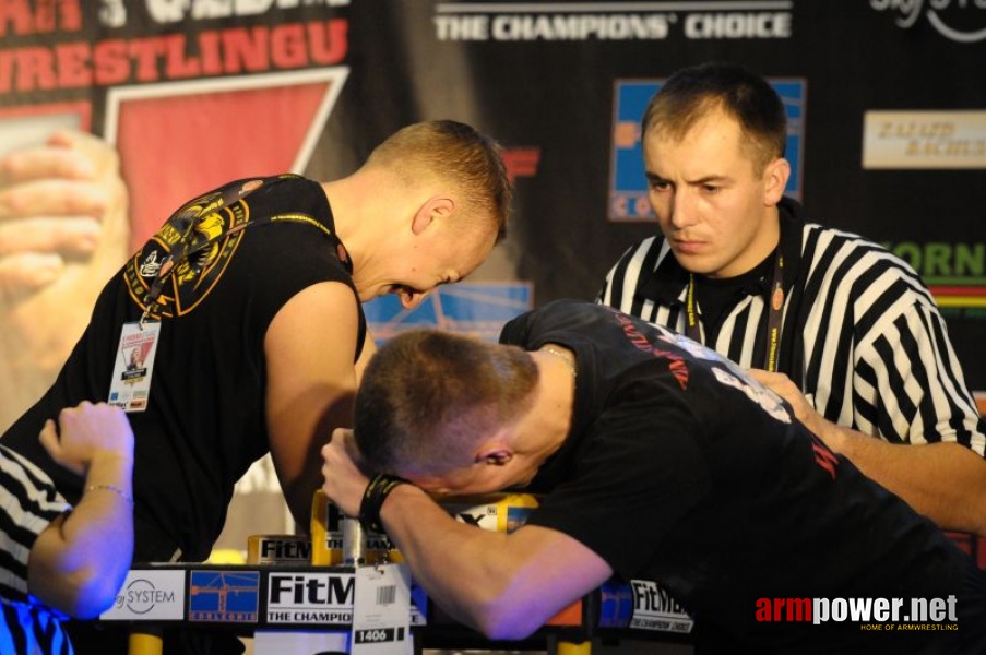 Puchar Polski 2009 - Prawa Reka # Siłowanie na ręce # Armwrestling # Armpower.net