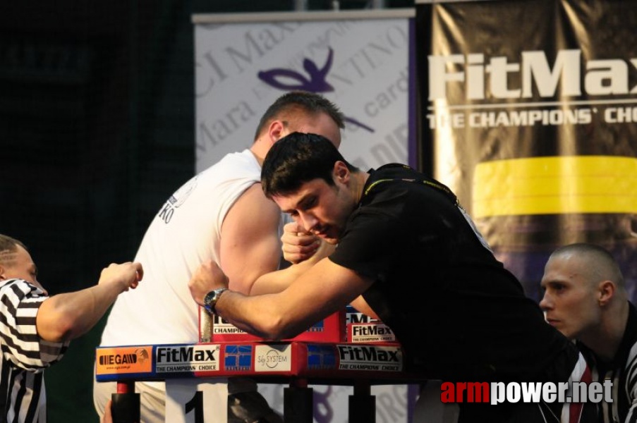 Puchar Polski 2009 - Prawa Reka # Siłowanie na ręce # Armwrestling # Armpower.net