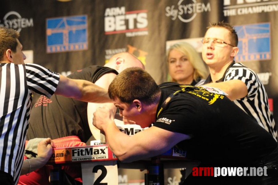 Puchar Polski 2009 - Prawa Reka # Siłowanie na ręce # Armwrestling # Armpower.net