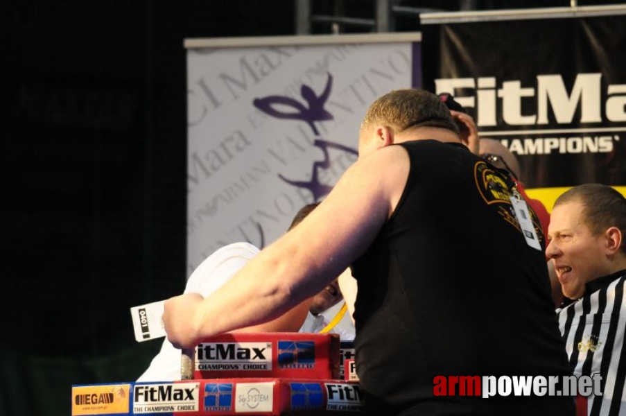 Puchar Polski 2009 - Prawa Reka # Siłowanie na ręce # Armwrestling # Armpower.net