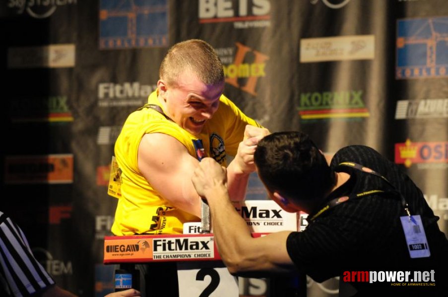 Puchar Polski 2009 - Prawa Reka # Siłowanie na ręce # Armwrestling # Armpower.net