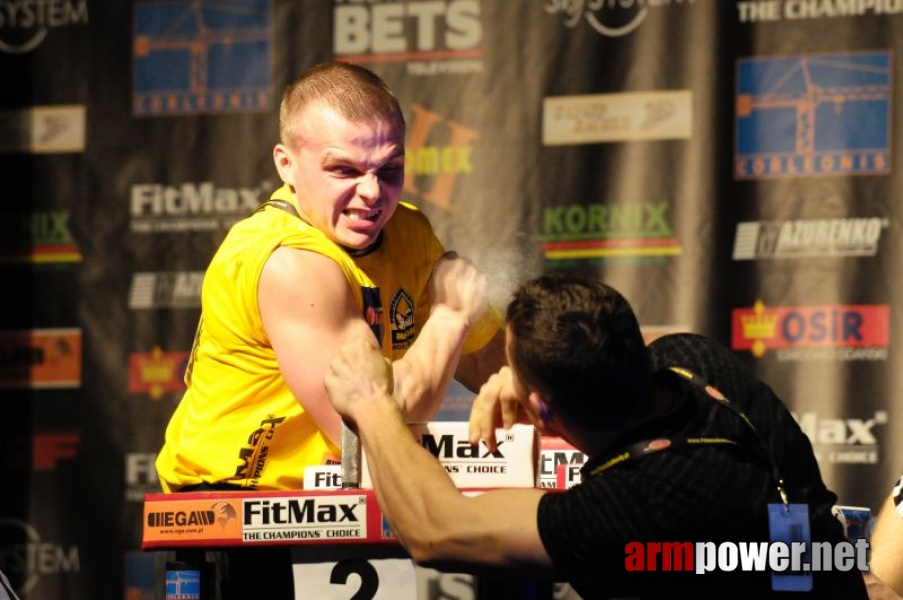 Puchar Polski 2009 - Prawa Reka # Siłowanie na ręce # Armwrestling # Armpower.net