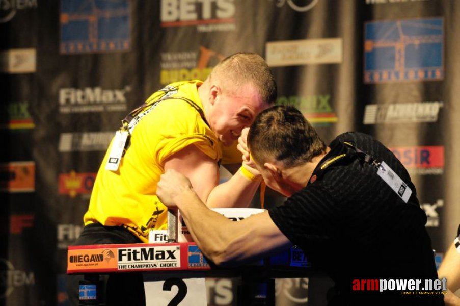 Puchar Polski 2009 - Prawa Reka # Siłowanie na ręce # Armwrestling # Armpower.net