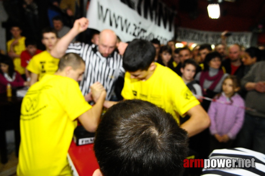 I Puchar Polski Amatorów - Debiuty 2010 # Siłowanie na ręce # Armwrestling # Armpower.net