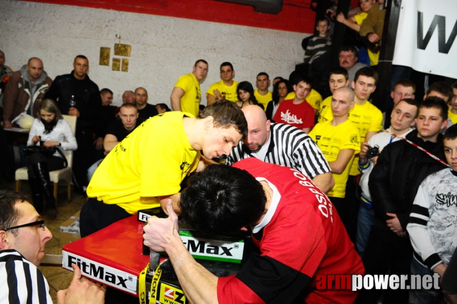 I Puchar Polski Amatorów - Debiuty 2010 # Armwrestling # Armpower.net