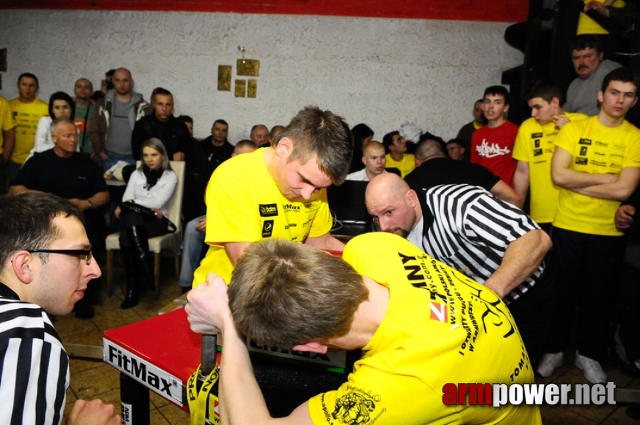 I Puchar Polski Amatorów - Debiuty 2010 # Armwrestling # Armpower.net