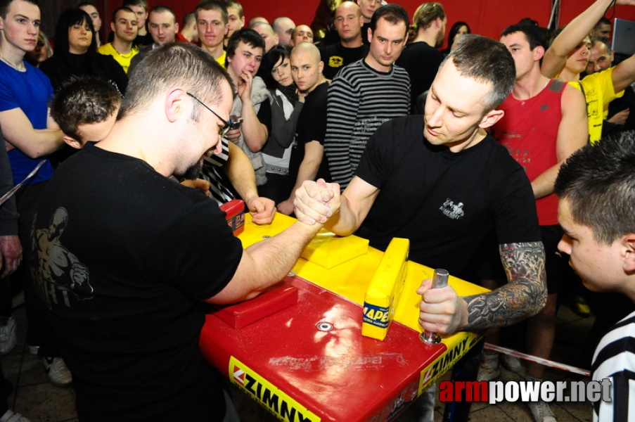 I Puchar Polski Amatorów - Debiuty 2010 # Armwrestling # Armpower.net