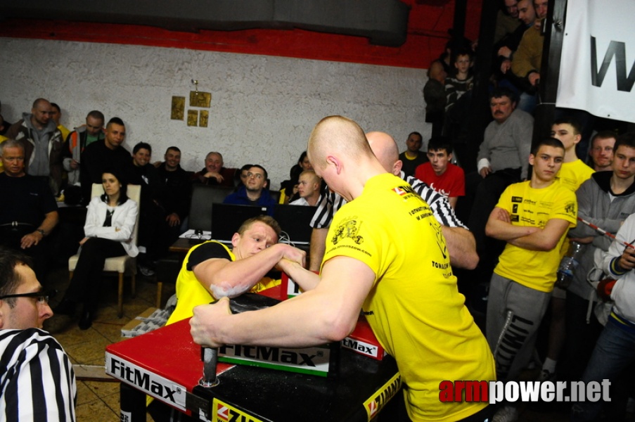 I Puchar Polski Amatorów - Debiuty 2010 # Armwrestling # Armpower.net