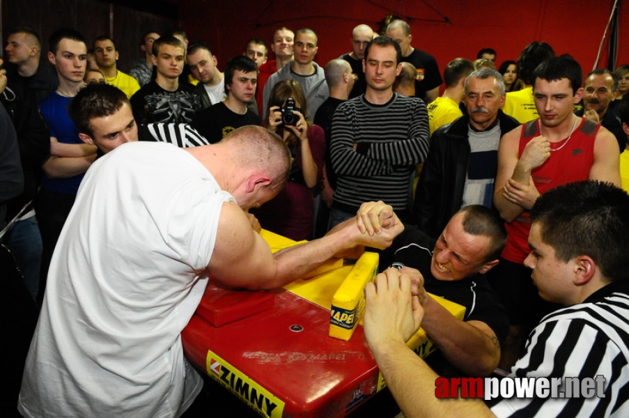 I Puchar Polski Amatorów - Debiuty 2010 # Armwrestling # Armpower.net