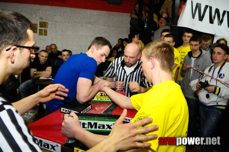 I Puchar Polski Amatorów - Debiuty 2010 # Armwrestling # Armpower.net