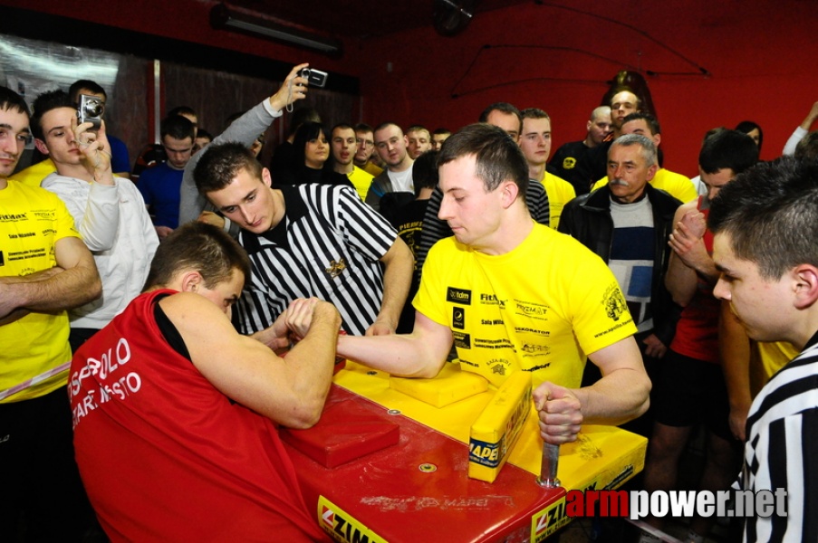 I Puchar Polski Amatorów - Debiuty 2010 # Armwrestling # Armpower.net