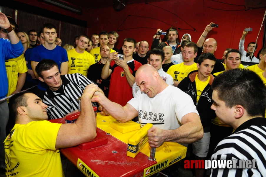 I Puchar Polski Amatorów - Debiuty 2010 # Armwrestling # Armpower.net