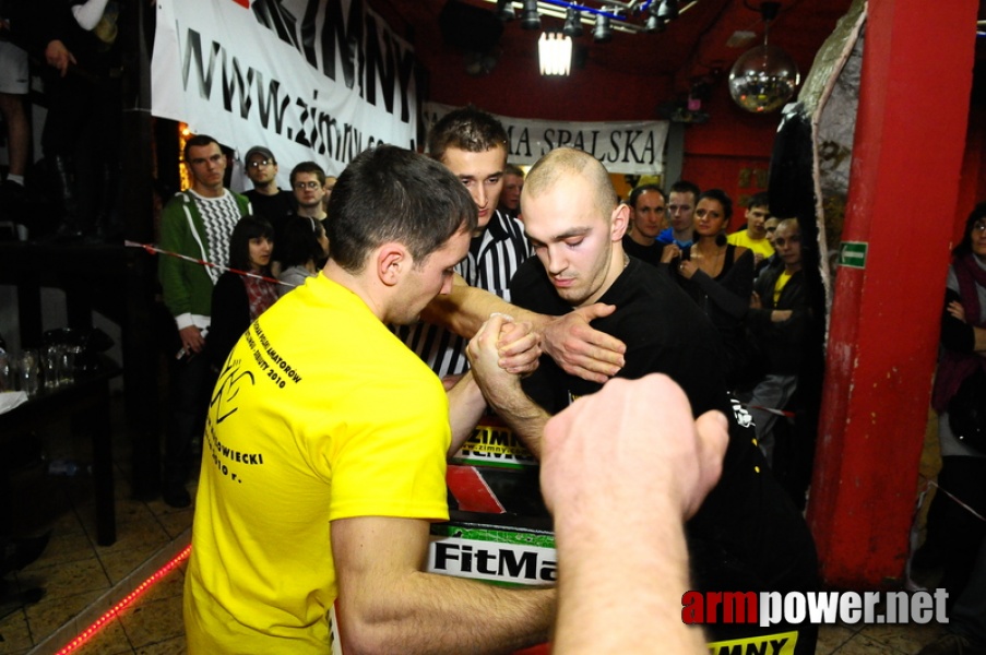 I Puchar Polski Amatorów - Debiuty 2010 # Armwrestling # Armpower.net