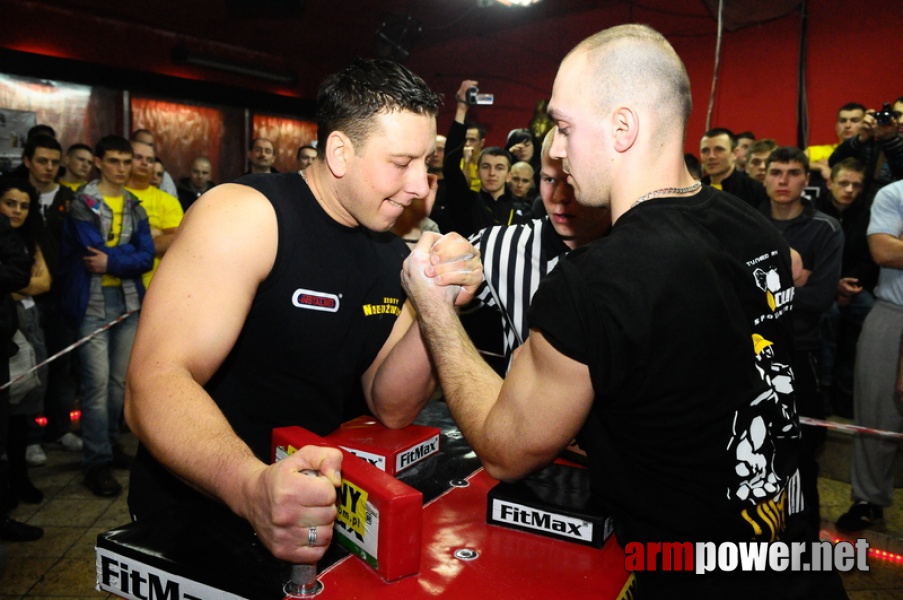 I Puchar Polski Amatorów - Debiuty 2010 # Armwrestling # Armpower.net