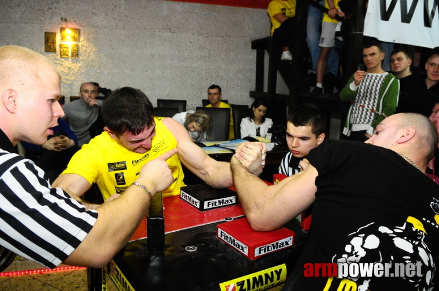 I Puchar Polski Amatorów - Debiuty 2010 # Armwrestling # Armpower.net