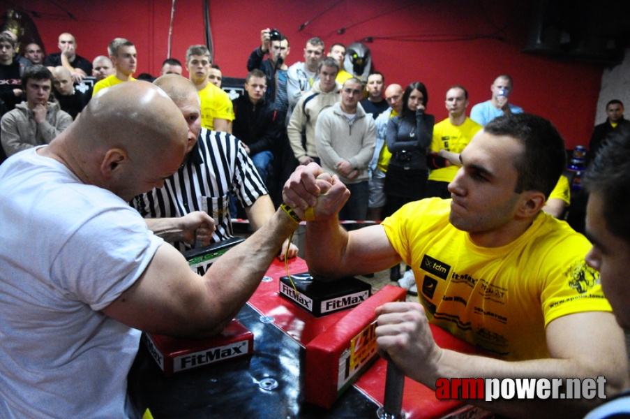 I Puchar Polski Amatorów - Debiuty 2010 # Armwrestling # Armpower.net