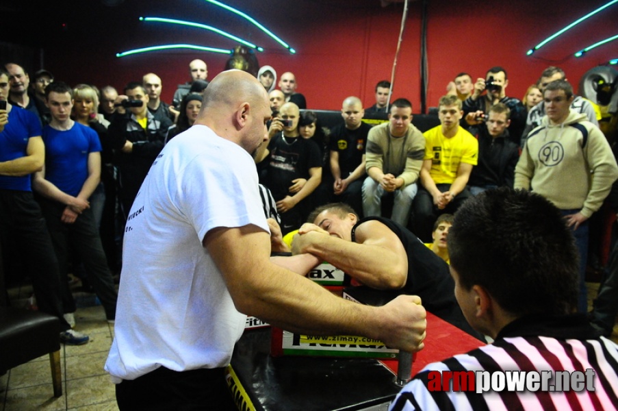 I Puchar Polski Amatorów - Debiuty 2010 # Armwrestling # Armpower.net