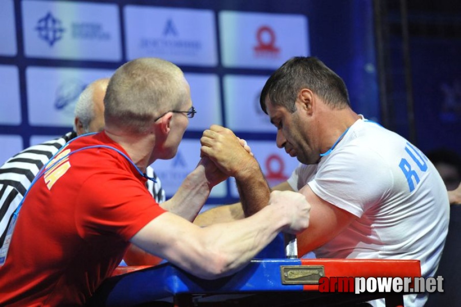 European Armwrestling Championships - Day 1 # Armwrestling # Armpower.net