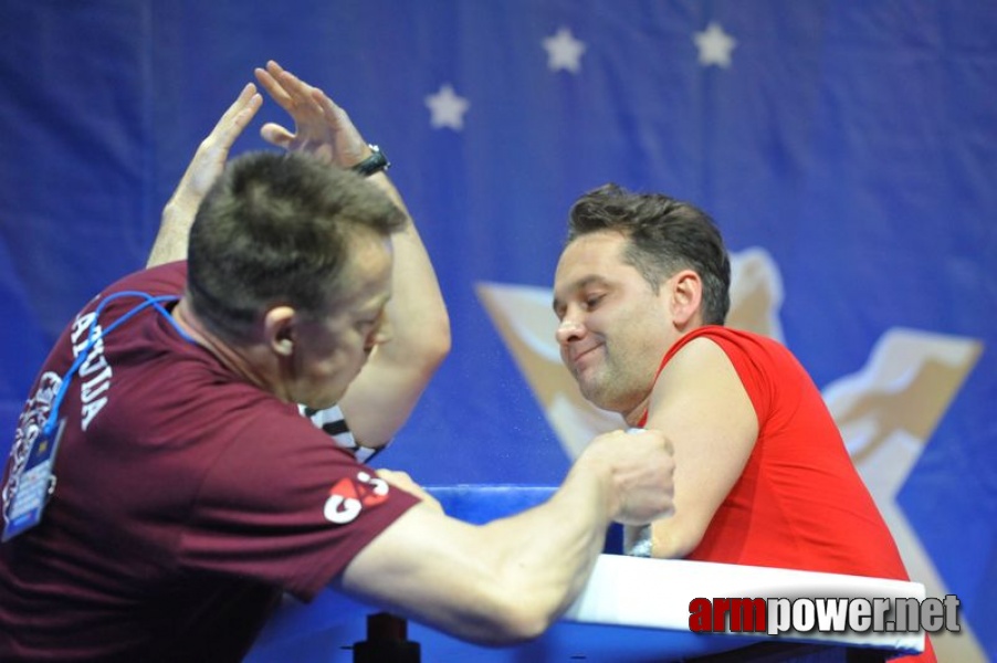 European Armwrestling Championships - Day 1 # Armwrestling # Armpower.net